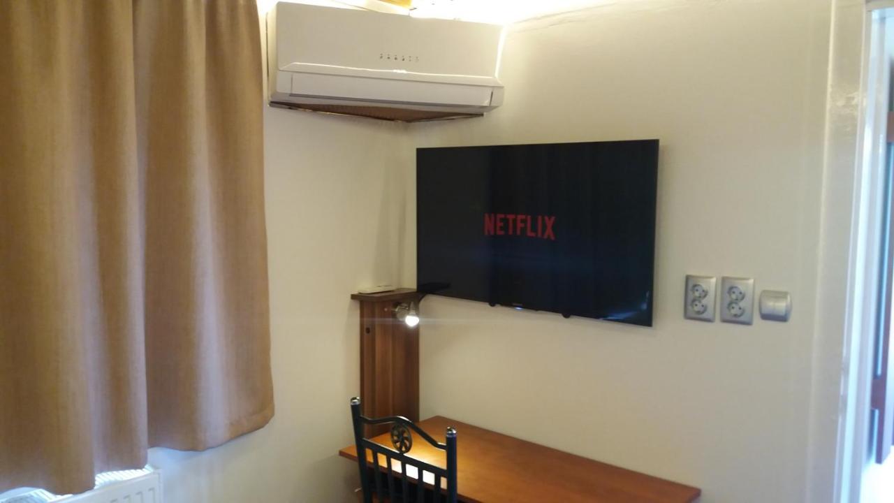 Panorama Apartmanhaz エステルゴム エクステリア 写真